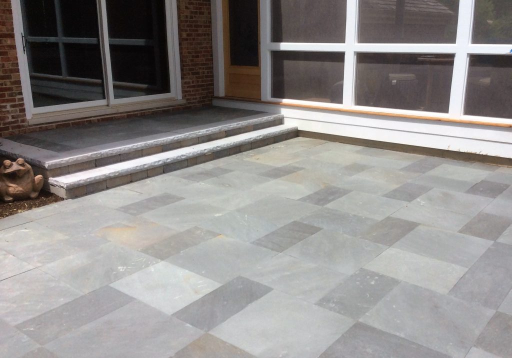 Patio with Unilock Holland stone