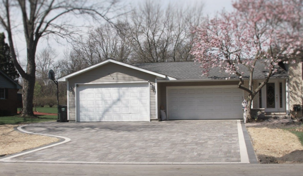 County Materials Paver driveway in crystal lake illinois