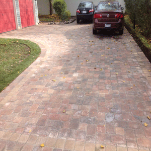 UNILOCK TOWN HALL BASALT DRIVEWAY IN BARRINGTON, ILLINOIS