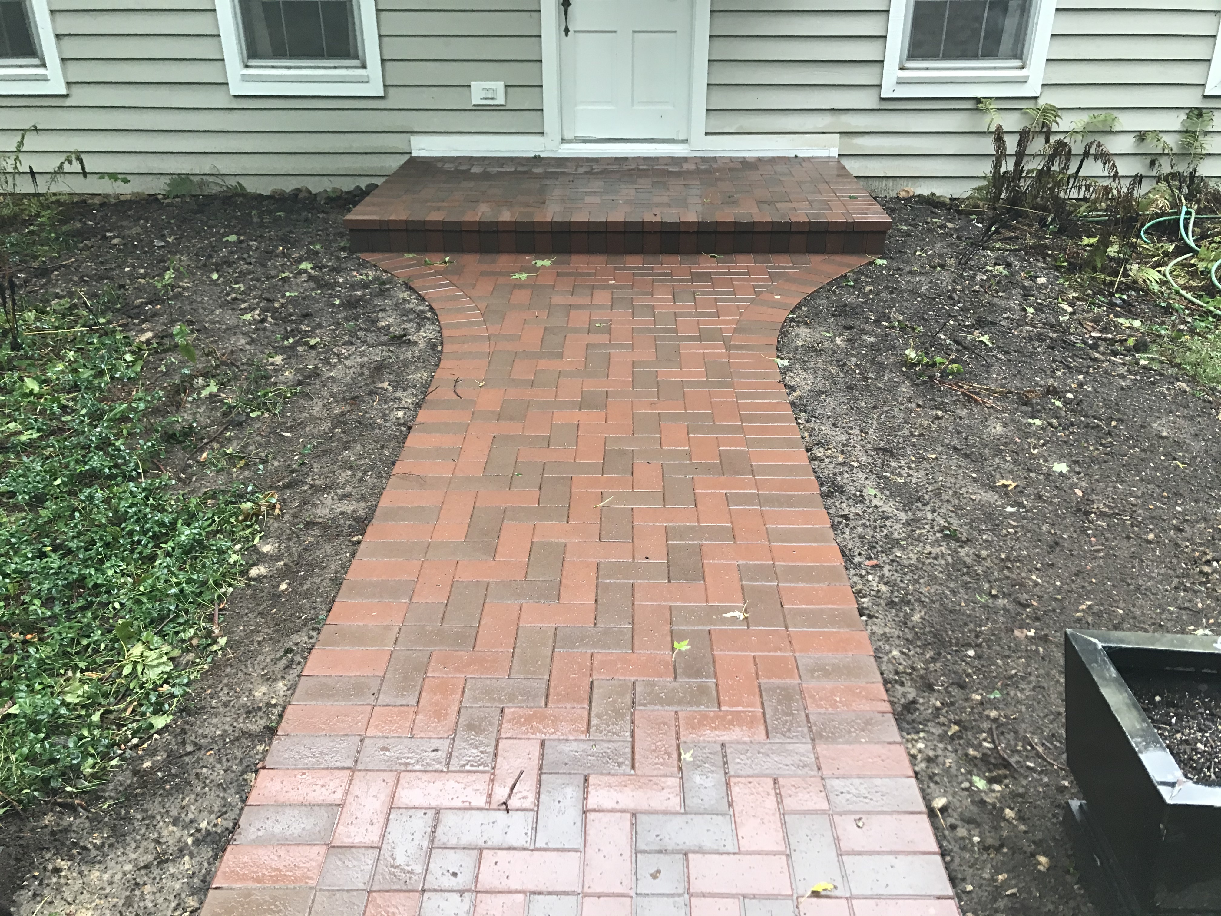 PAVER WALKWAY UNILOCK