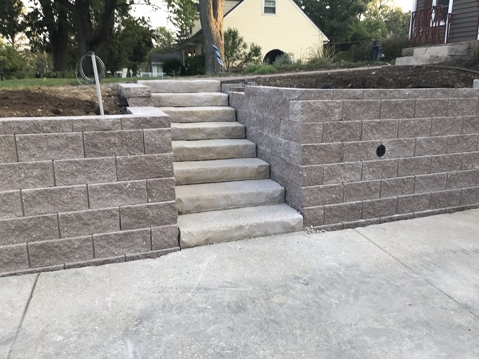 Front steps and retaining wall makeover