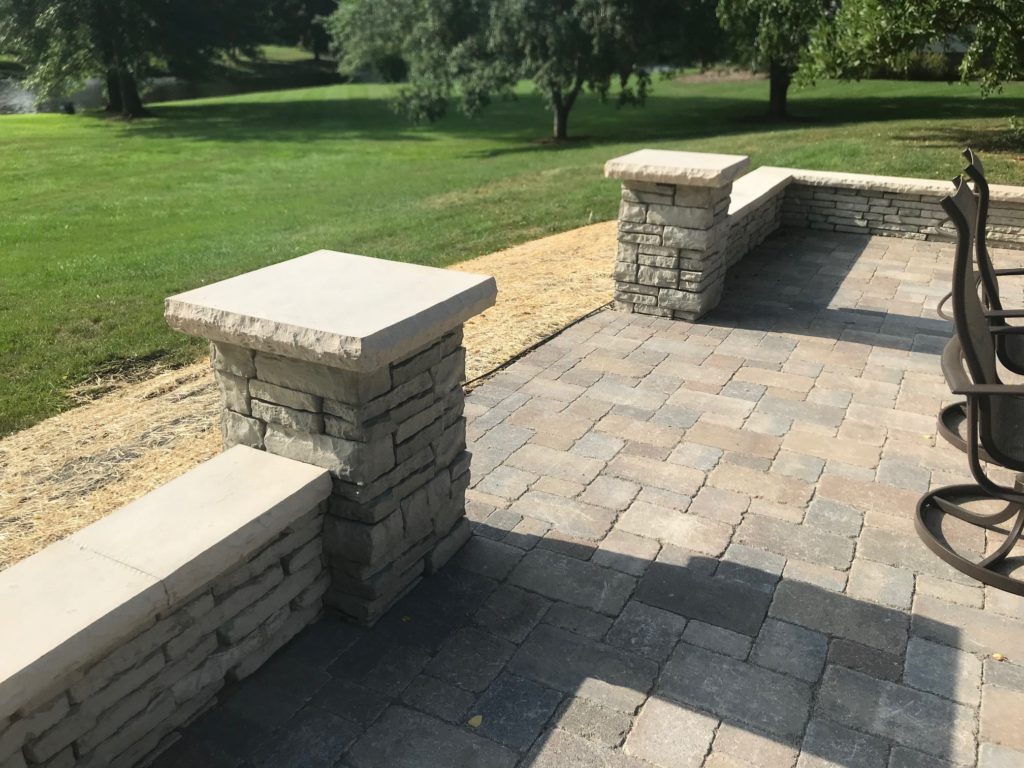 Hardscape patio in Barrington, Illinois Sheetz